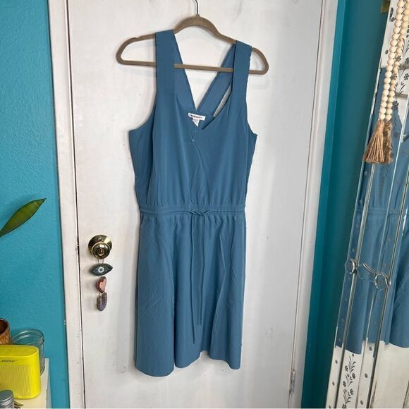 Athleta Dresses & Skirts - Athleta sleeves crisscross wide straps midi length